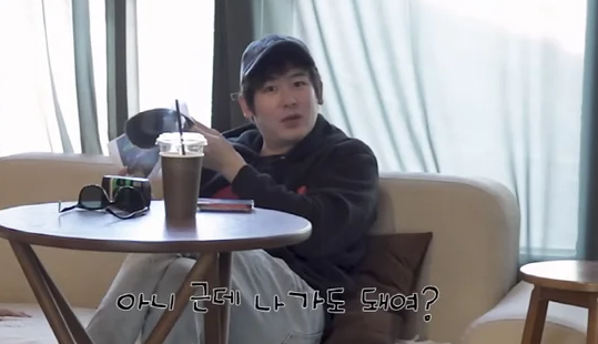 닉쿤 영상 속 모습